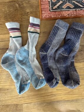 REI Kids merino wool Crew Socks - Light Blue, White & Navy Stripes 12-2.5